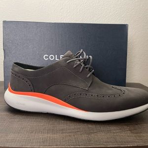 Cole Haan Men Brown Wingtip suede